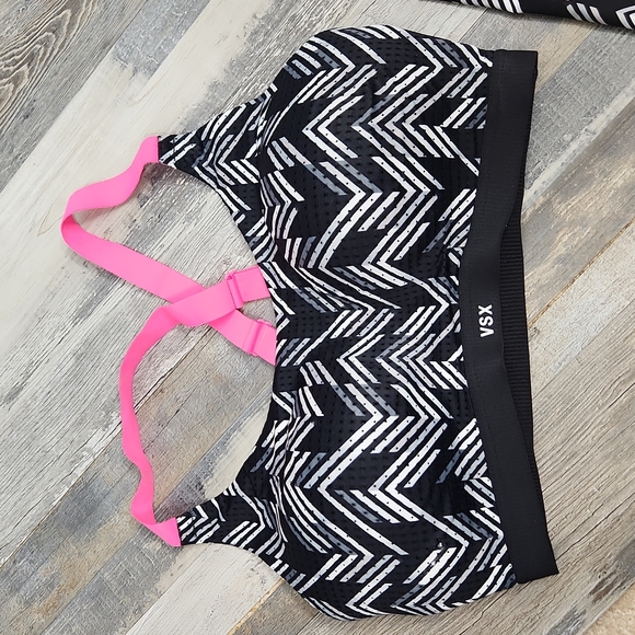 VSX Workout Set - Picture 3 of 9